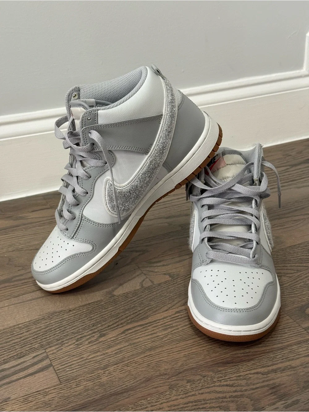 Nike Dunk High Smoke Grey Chenille Swoosh Size 9 Mens Sneakers